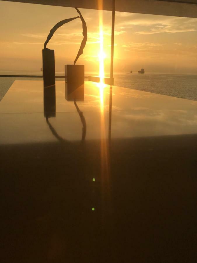 Infinity Sea View Apartment Thessaloniki Exterior foto