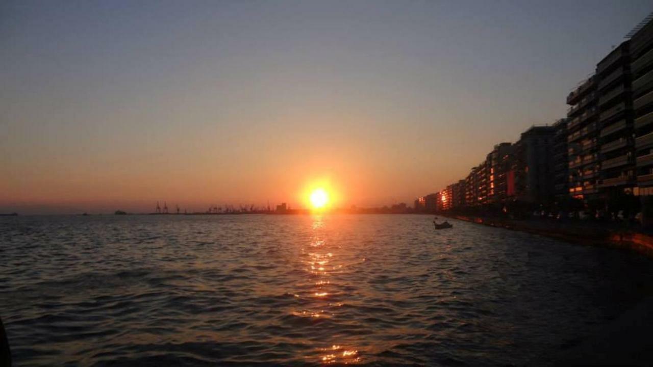 Infinity Sea View Apartment Thessaloniki Exterior foto